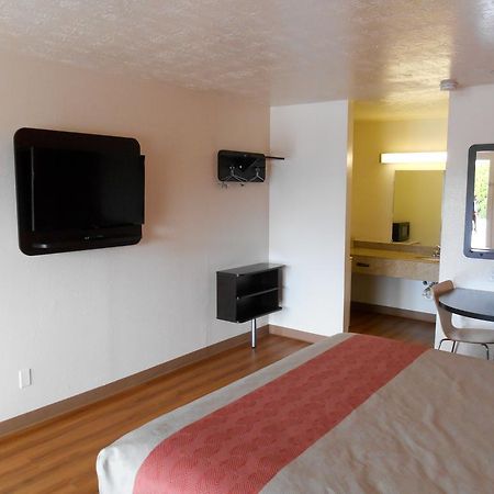 Motel 6-Madisonville, Tx Ngoại thất bức ảnh