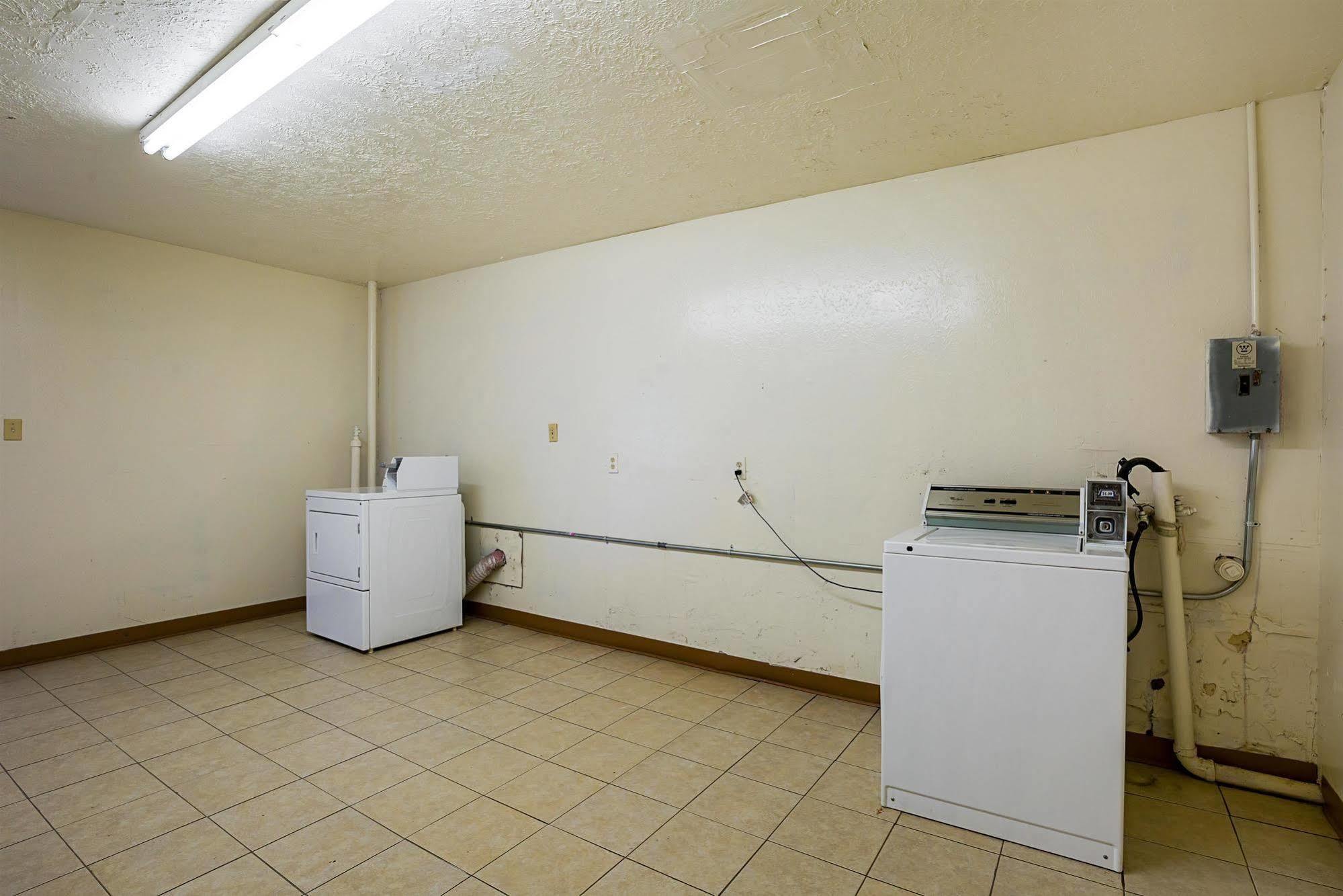 Motel 6-Madisonville, Tx Ngoại thất bức ảnh